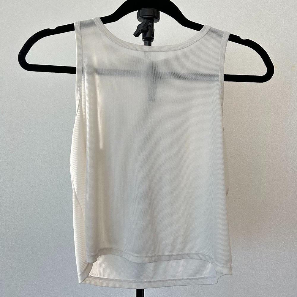 WHITE SHEER ATHLETIC CROP TOP